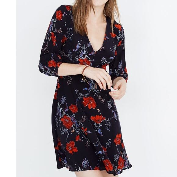Madewell Ruffle Waist Silk Dress Women's Size 4 Black Windblown Poppies Floral - Picture 1 of 11
